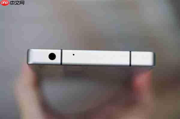 内置24000转/分钟风扇！红魔11 Pro图赏