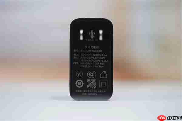 内置24000转/分钟风扇！红魔11 Pro图赏