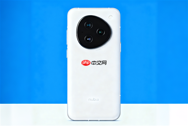 抖音副总裁李亮：AI手机助手本质是机主授权 与入侵、黑客、隐私无关