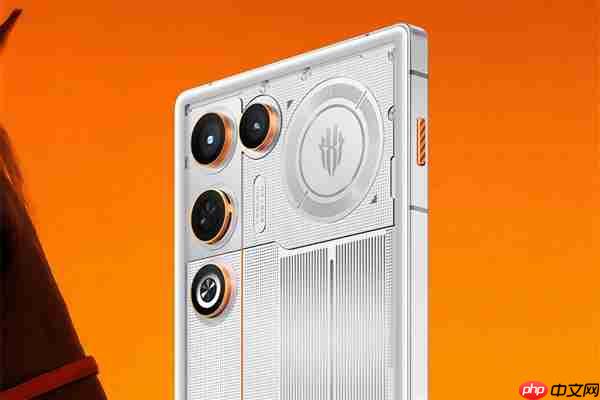 红魔高管喊话友商：所有跟进风扇的友商都欠红魔一句感谢